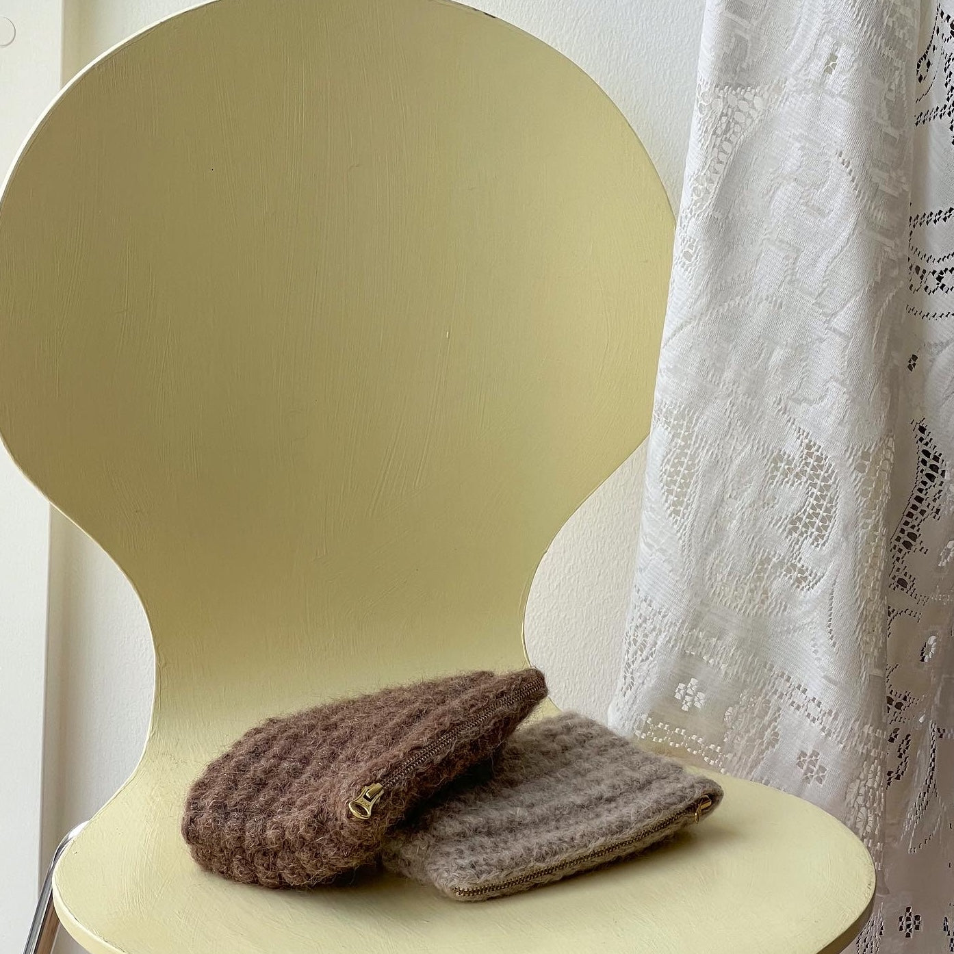 Petite bubble bag, pinecone