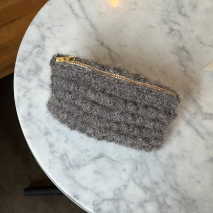 Petite bubble bag, concrete